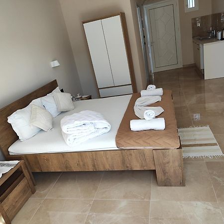Yanna Studios & Apartments Циливи Екстериор снимка