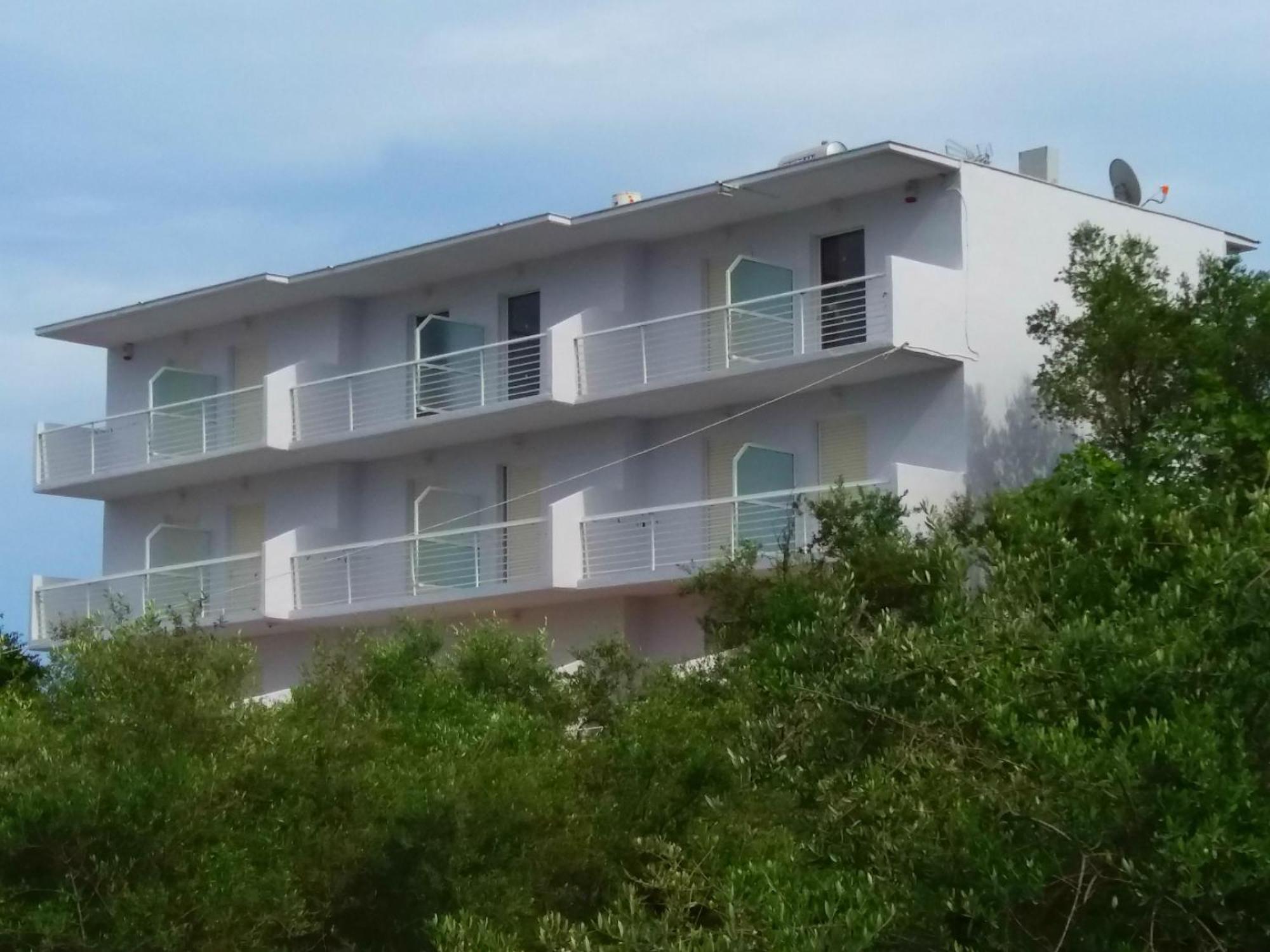 Yanna Studios & Apartments Циливи Екстериор снимка