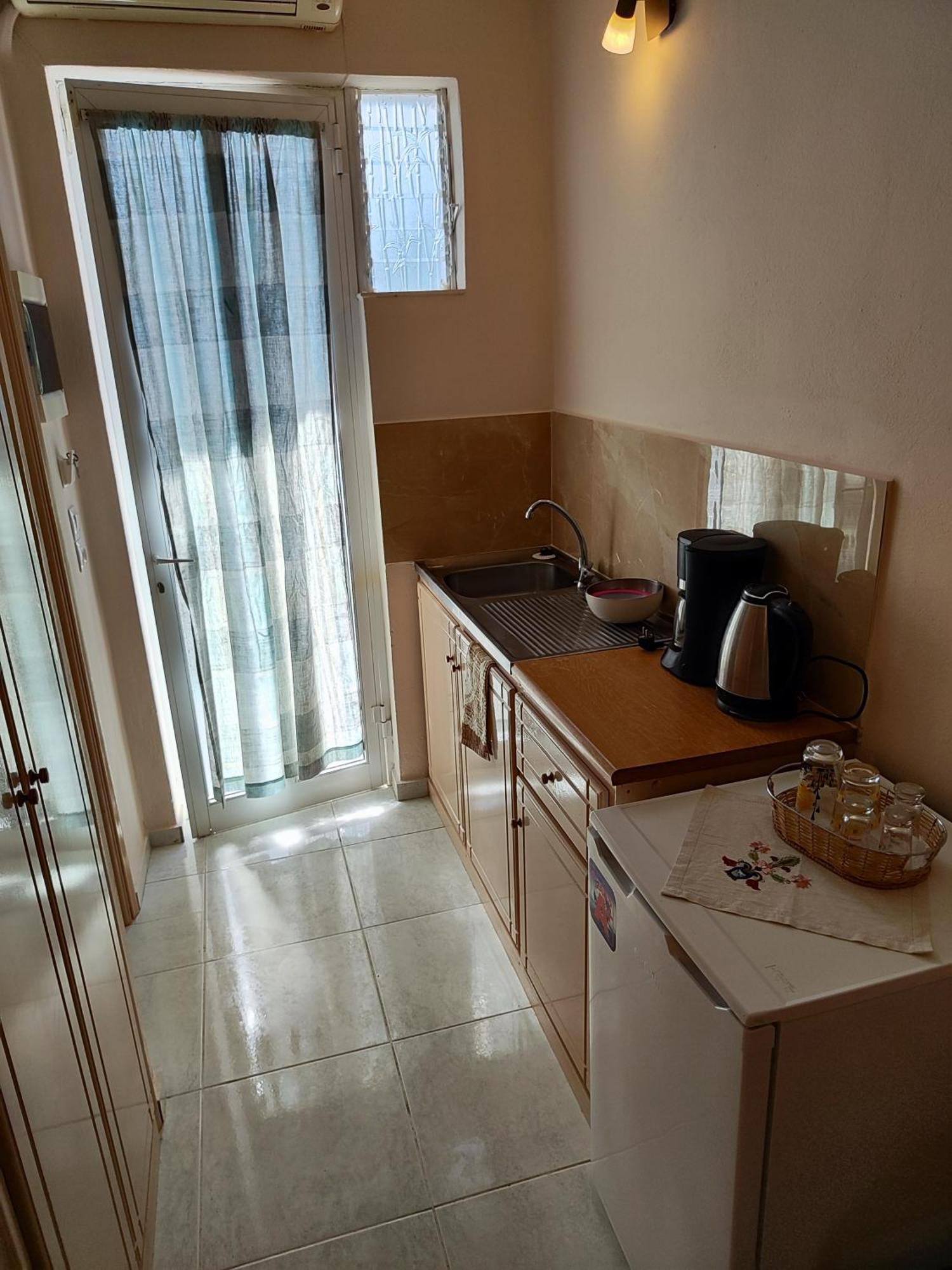 Yanna Studios & Apartments Циливи Екстериор снимка