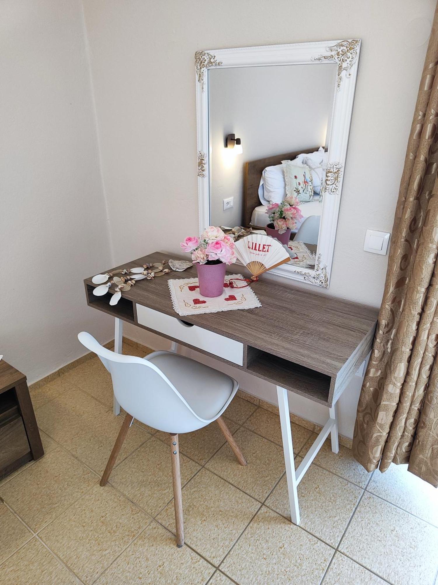 Yanna Studios & Apartments Циливи Екстериор снимка